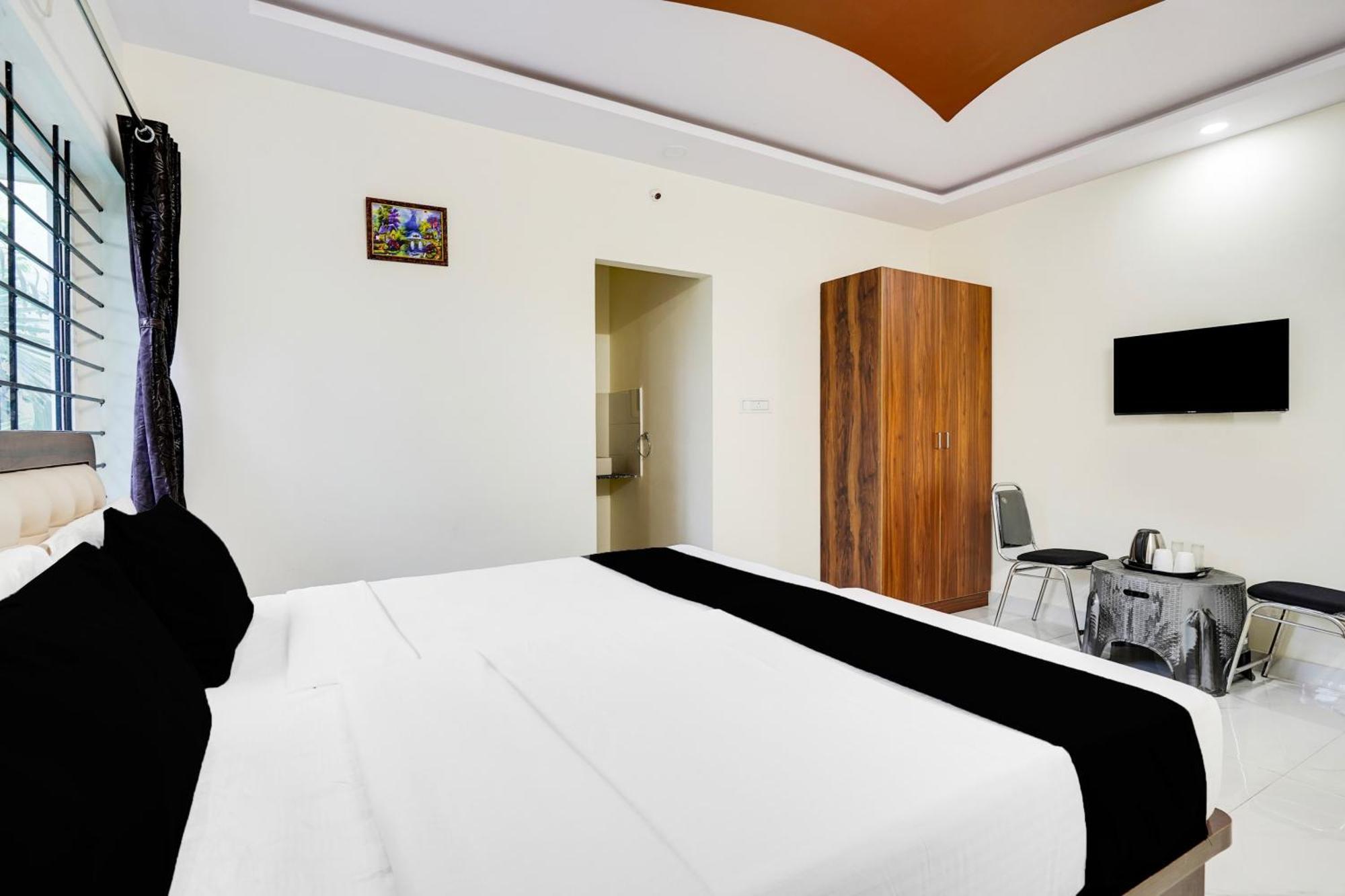 Townhouse Bidadi Formerly Royal Garuda מראה חיצוני תמונה