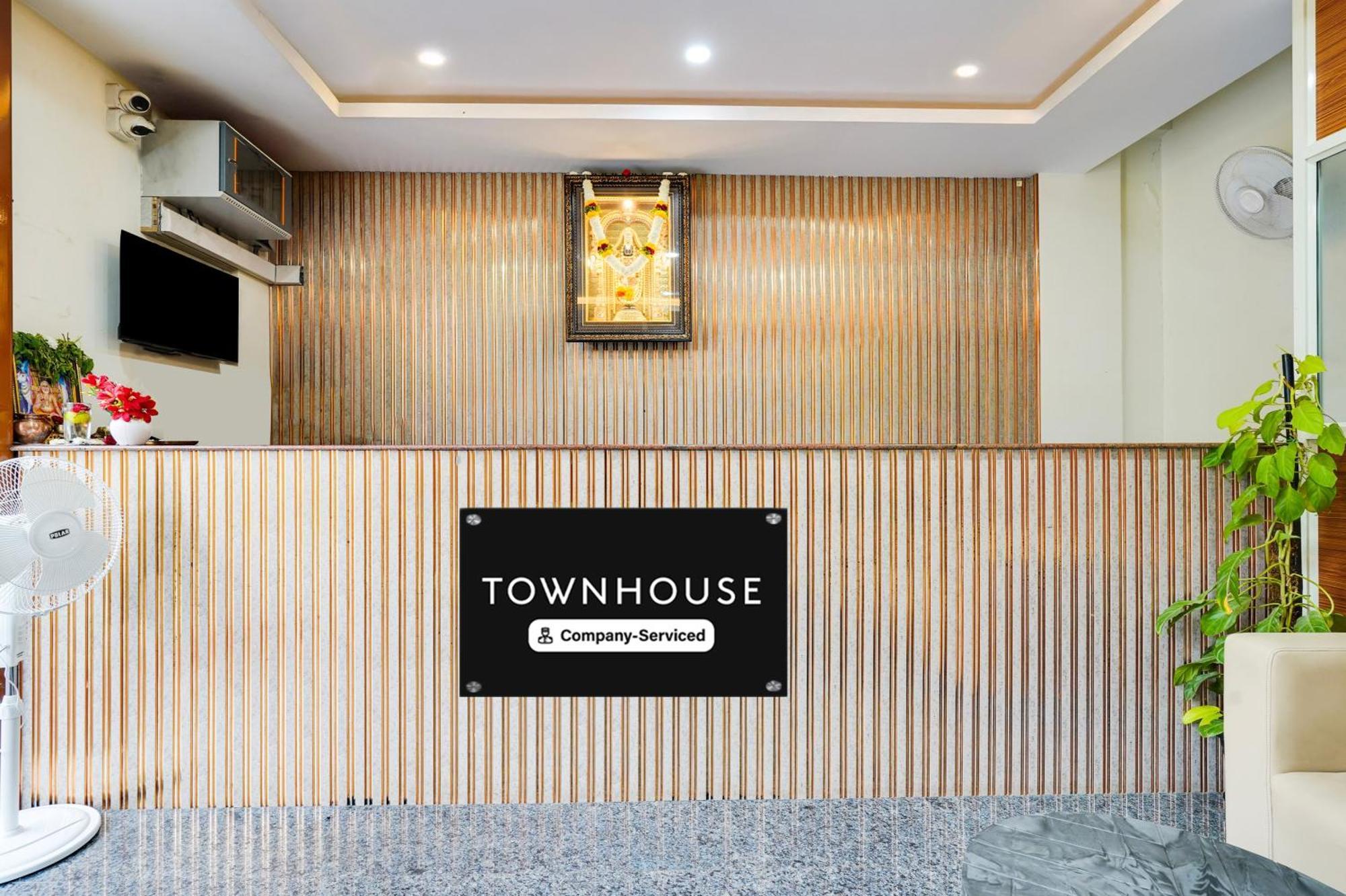 Townhouse Bidadi Formerly Royal Garuda מראה חיצוני תמונה